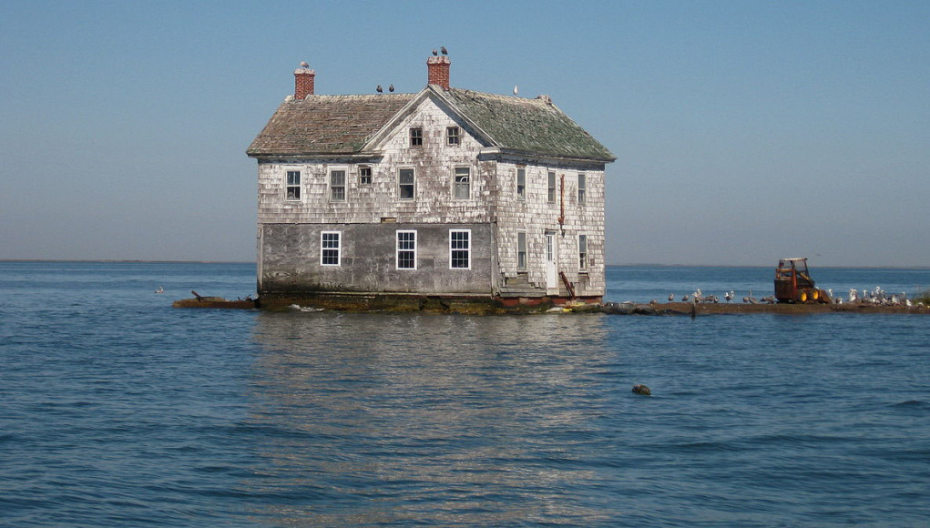 Last-House-Holland-Island